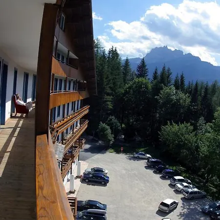 Orsoline Cortina Hotell